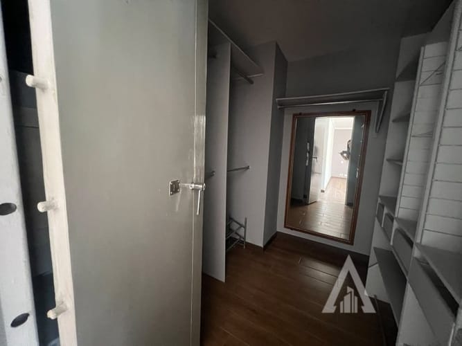 Apartamento de 3 alcobas en arriendo en La Florida, Medellín, 155 m² · foto 9 de 24