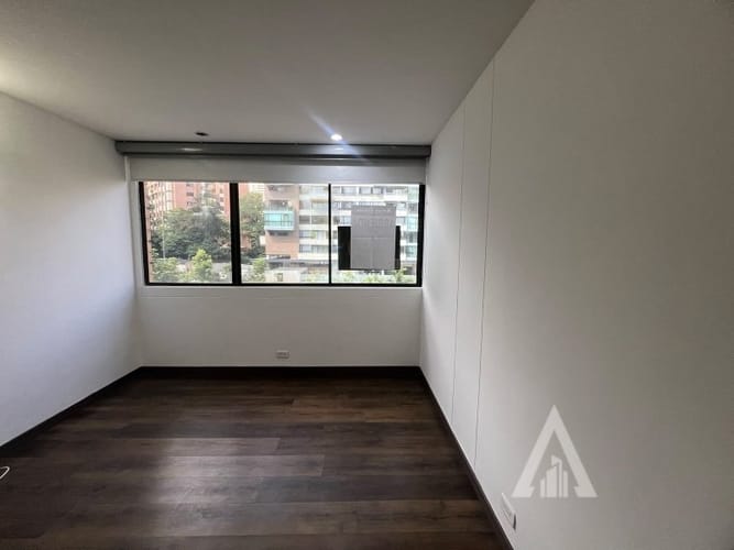 Apartamento de 3 alcobas en arriendo en La Florida, Medellín, 155 m² · foto 13 de 24