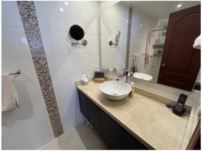 Apartamento de 3 alcobas en venta en Santa Barbara, Bogotá, 109 m² · foto 8 de 20