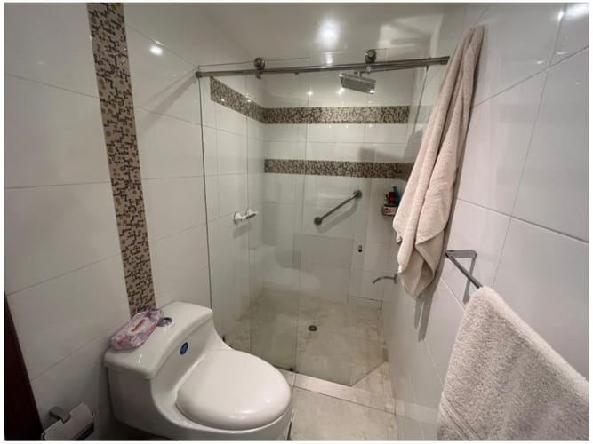 Apartamento de 3 alcobas en venta en Santa Barbara, Bogotá, 109 m² · foto 11 de 20