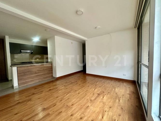 Apartamento de 3 alcobas en arriendo en Santa Cruz, Cajicá, 82 m² · foto 5 de 19