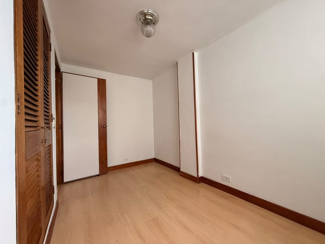 Apartamento de 2 alcobas en arriendo en Chicó Reservado, Bogotá, 90 m² · foto 13 de 17