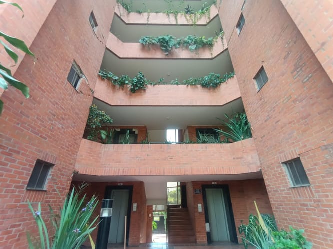 Apartamento de 3 alcobas en arriendo en Ciudadela Pasoancho, Cali, 100 m² · foto 8 de 24