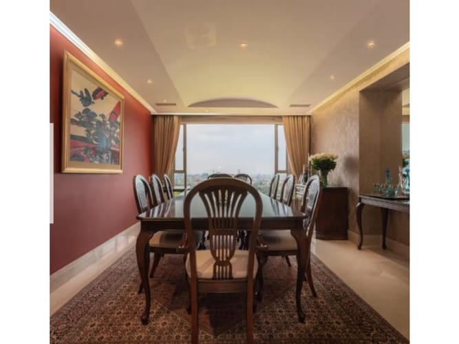 Apartamento de 4 alcobas en venta en Santa Barbara, Bogotá, 404 m² · foto 3 de 18