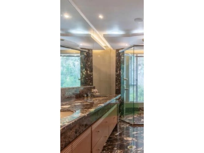 Apartamento de 4 alcobas en venta en Santa Barbara, Bogotá, 404 m² · foto 5 de 18