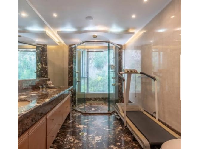 Apartamento de 4 alcobas en venta en Santa Barbara, Bogotá, 404 m² · foto 9 de 18
