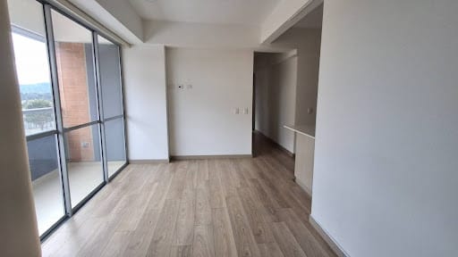 Apartamento de 2 alcobas en arriendo en El Porvenir, Rionegro, 68 m² · foto 3 de 14