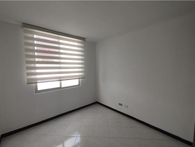Apartamento de 2 alcobas en arriendo en Castropol, Medellín, 70 m² · foto 12 de 15