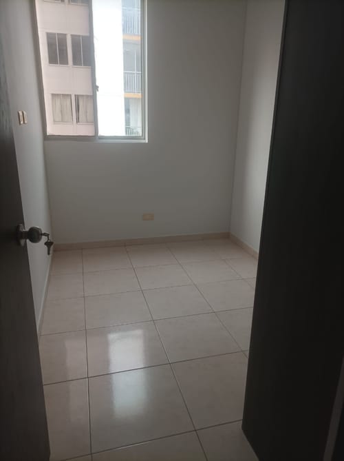 Apartamento de 3 alcobas en venta en Primera De Mayo, Girón, 57 m² · foto 6 de 15