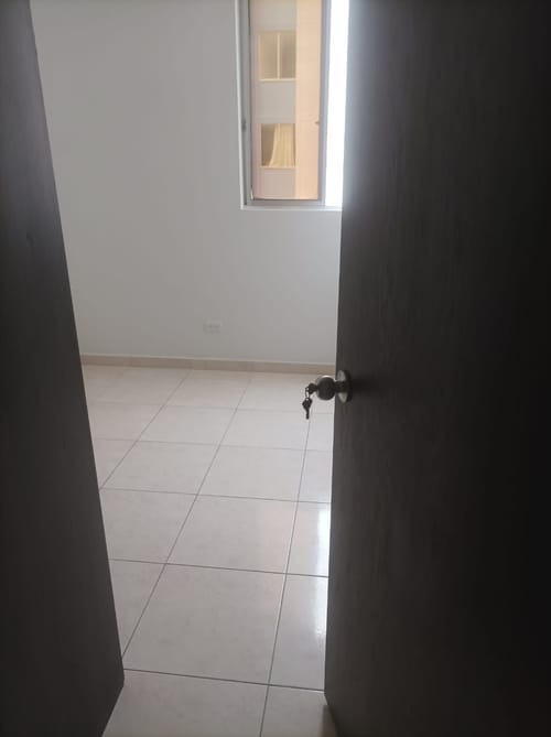 Apartamento de 3 alcobas en venta en Primera De Mayo, Girón, 57 m² · foto 11 de 15