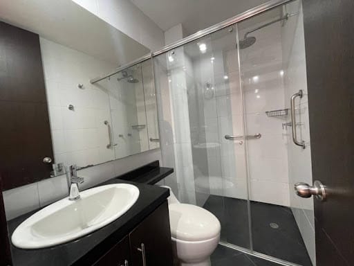 Apartamento de 2 alcobas en venta en Caobos Salazar, Bogotá, 80 m² · foto 19 de 20