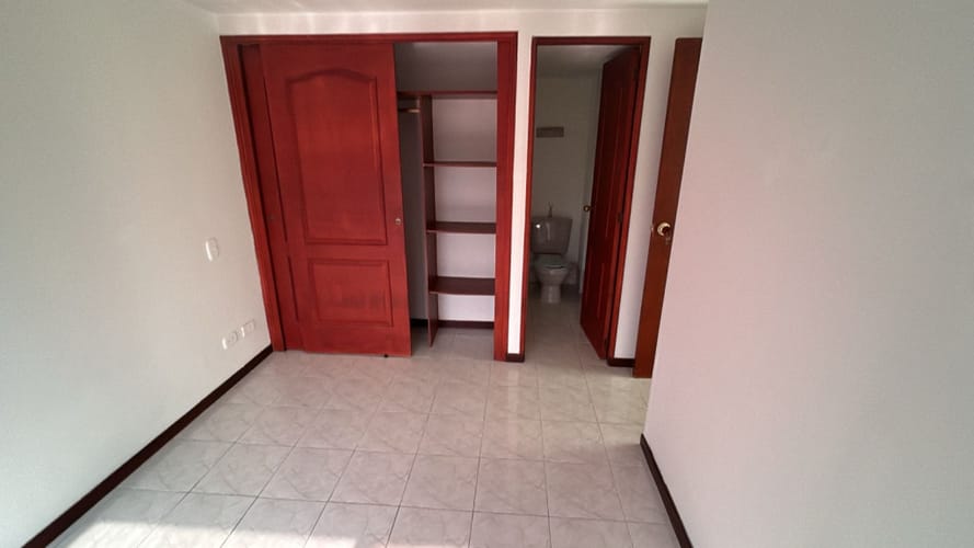 Apartamento de 2 alcobas en arriendo en Vía Las Palmas, Medellín, 55 m² · foto 8 de 10