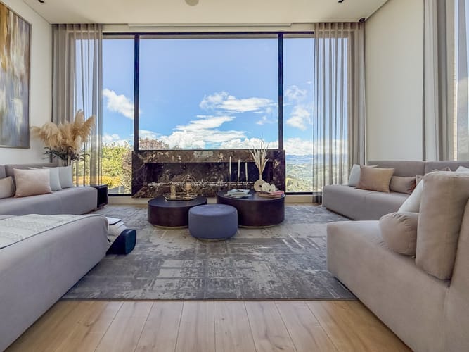 Casa de 4 alcobas en arriendo en El Volcan, La Calera, 480 m² · foto 3 de 22