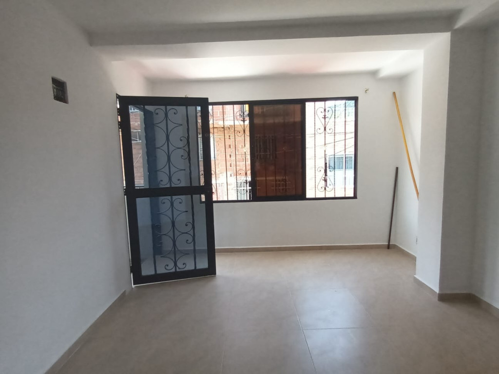 Apartamento en Arriendo en La colina, Medellín
