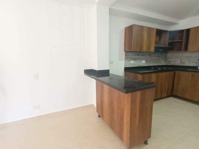 Apartamento de 3 alcobas en arriendo en La Colina, Medellín, 65 m² · foto 4 de 14