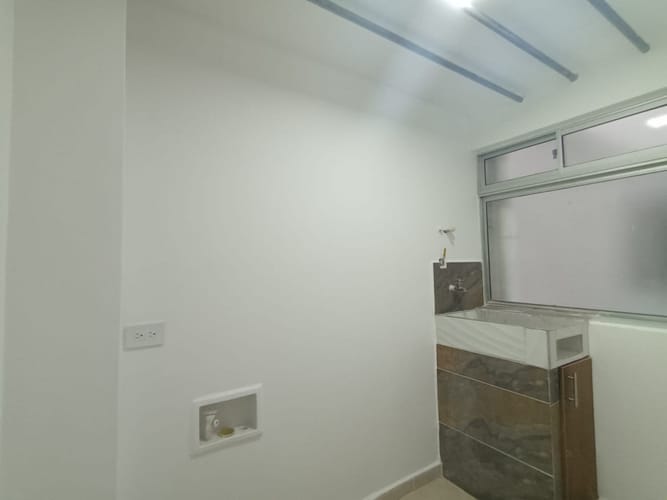 Apartamento de 3 alcobas en arriendo en La Colina, Medellín, 65 m² · foto 5 de 14