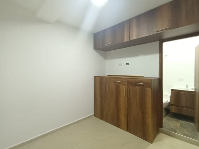 Apartamento de 3 alcobas en arriendo en La Colina, Medellín, 65 m² · foto 9 de 14