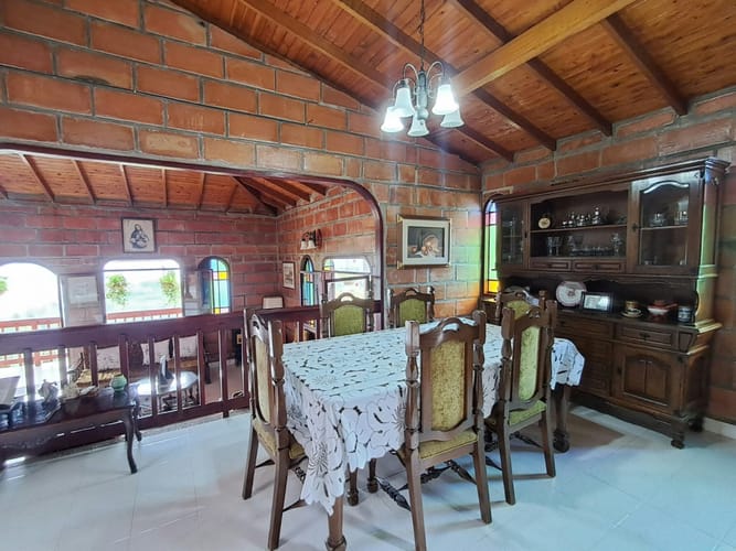 Casa de 4 alcobas en venta en Aguas Frias, Medellín · foto 5 de 24