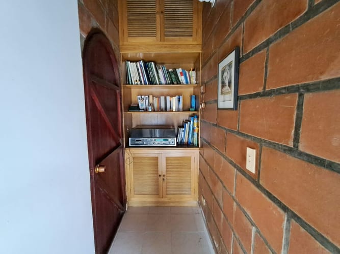Casa de 4 alcobas en venta en Aguas Frias, Medellín · foto 12 de 24