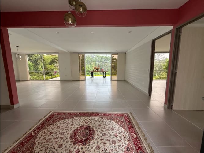 Casa de 3 alcobas en arriendo en El Caimo, Armenia, 280 m² · foto 2 de 24