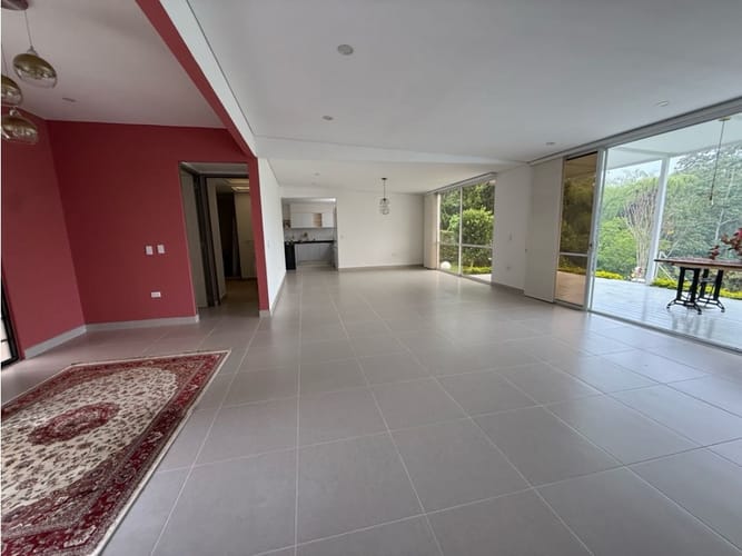 Casa de 3 alcobas en arriendo en El Caimo, Armenia, 280 m² · foto 3 de 24