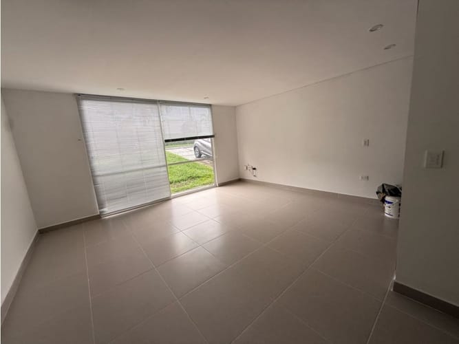 Casa de 3 alcobas en arriendo en El Caimo, Armenia, 280 m² · foto 19 de 24