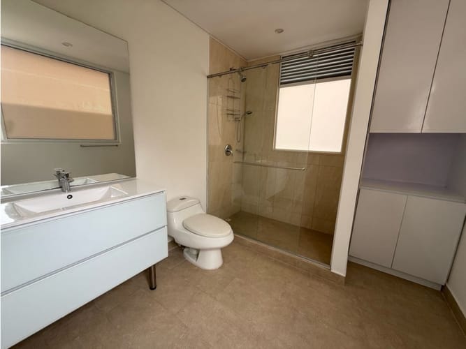 Casa de 3 alcobas en arriendo en El Caimo, Armenia, 280 m² · foto 21 de 24