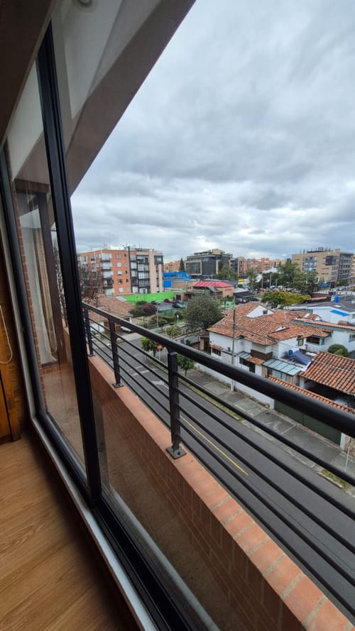 Apartamento de 2 alcobas en arriendo en San Patricio, Bogotá, 93 m² · foto 17 de 24
