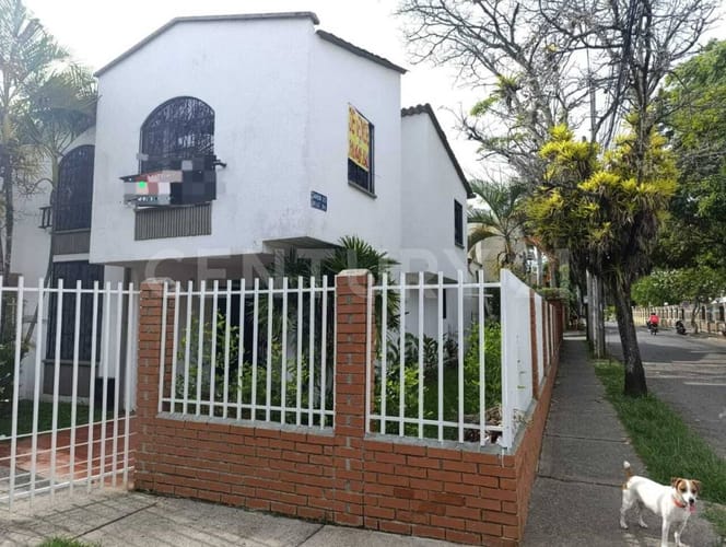 Casa de 3 alcobas en venta en Alfaguara, Jamundí, 120 m² · foto 2 de 24