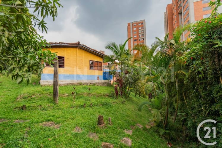 Lote en venta en La Inmaculada, Envigado, 1502 m² · foto 9 de 12