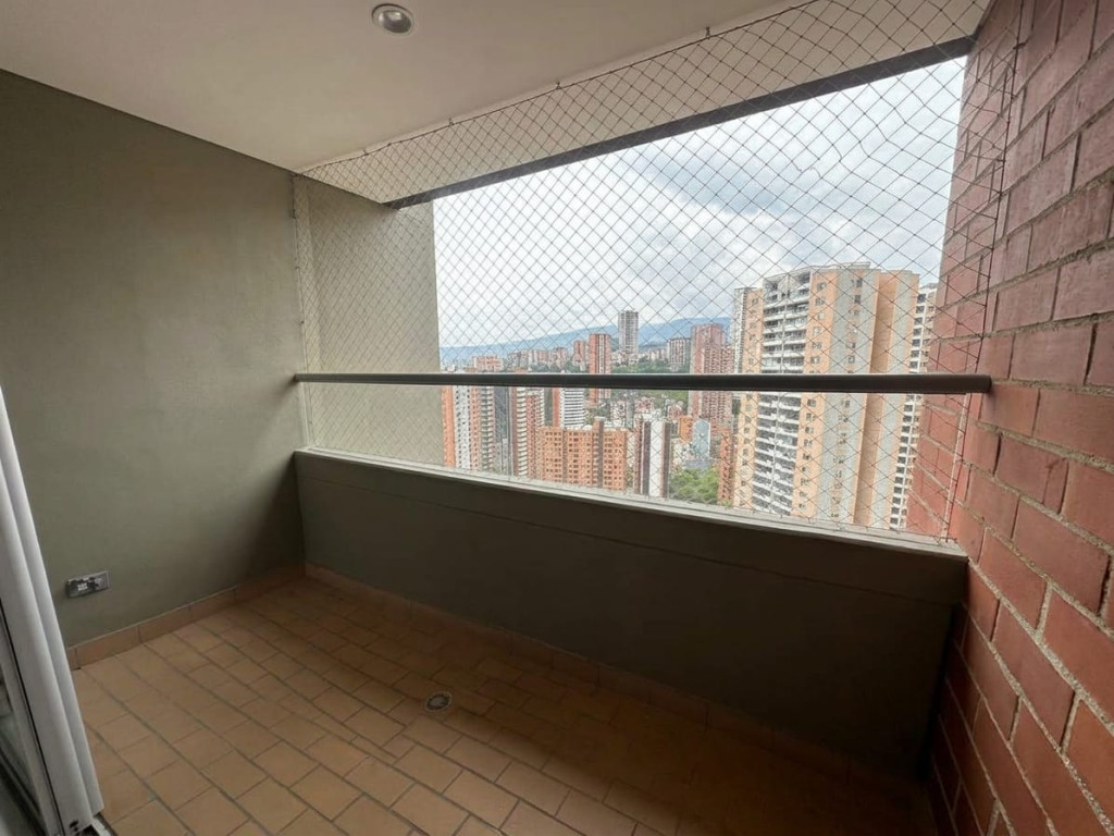 Apartamento en Arriendo en San jose, Sabaneta