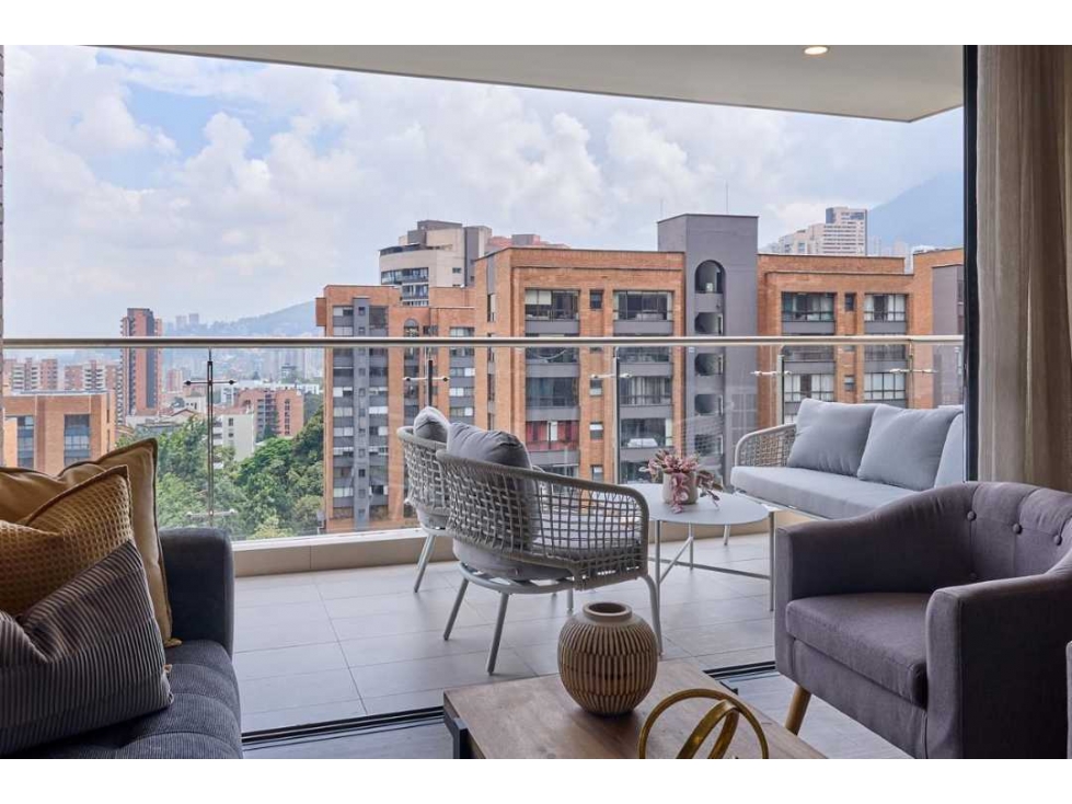 Apartamento en Arriendo en Los Balsos, Medellín