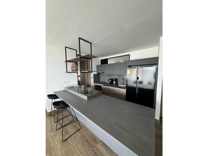 Apartamento de 2 alcobas en arriendo en Los Balsos, Medellín, 92 m² · foto 7 de 16