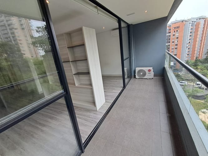 Apartamento de 1 alcoba en arriendo en Altos Del Poblado, Medellín, 62 m² · foto 10 de 15
