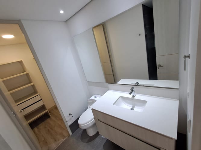 Apartamento de 1 alcoba en arriendo en Altos Del Poblado, Medellín, 62 m² · foto 14 de 15