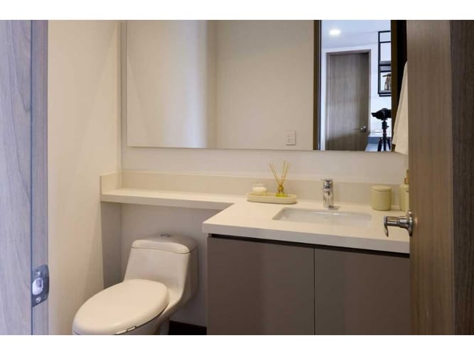 Apartamento de 2 alcobas en arriendo en Los Balsos, Medellín, 92 m² · foto 11 de 16