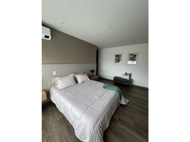 Apartamento de 2 alcobas en arriendo en Los Balsos, Medellín, 92 m² · foto 13 de 16