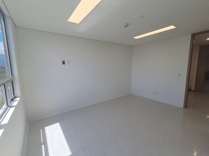 Consultorio en arriendo en Los Pinos, Medellín, 38 m² · foto 11 de 20