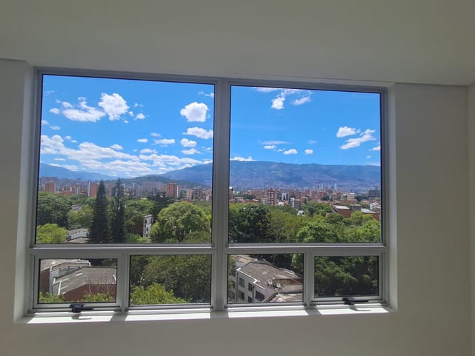 Consultorio en arriendo en Los Pinos, Medellín, 38 m² · foto 18 de 20