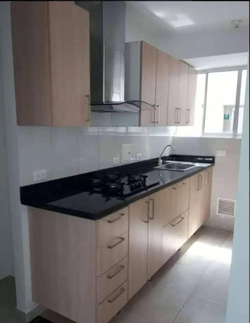 Apartamento de 3 alcobas en venta en Centro, Bucaramanga, 80 m² · foto 3 de 14