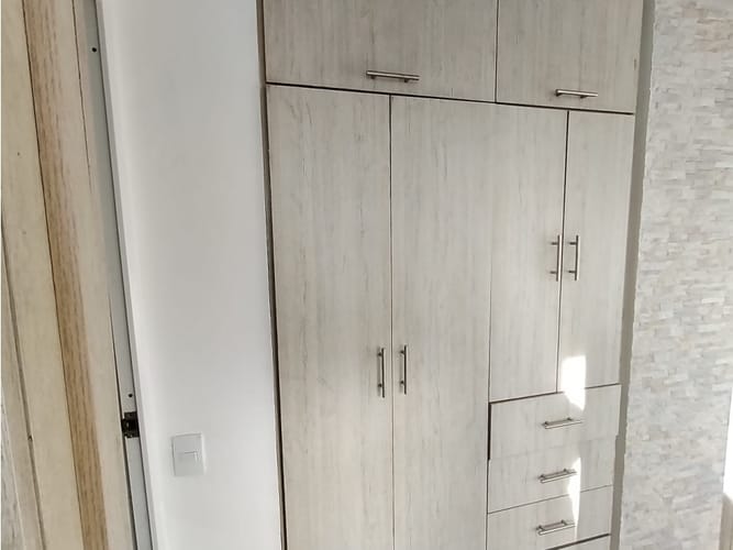 Apartaestudio en venta en Calandaima, Bogotá, 47 m² · foto 3 de 14
