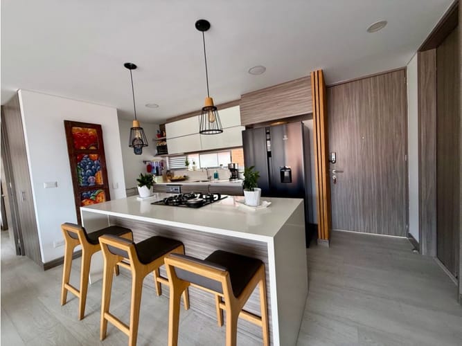 Apartamento de 2 alcobas en venta en Loma De Las Brujas, Medellín, 96 m² · foto 5 de 24