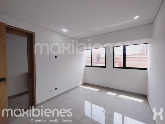 Apartamento de 2 alcobas en arriendo en La Floresta, Medellín, 103 m² · foto 5 de 15