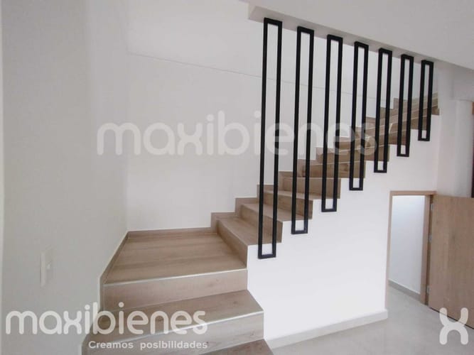 Apartamento de 2 alcobas en arriendo en La Floresta, Medellín, 103 m² · foto 10 de 15