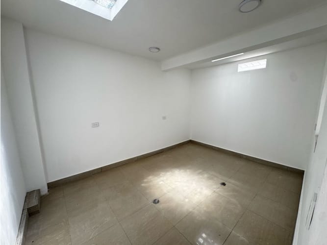 Casa de 6 alcobas en venta en El Ingenio, Cali, 350 m² · foto 4 de 19