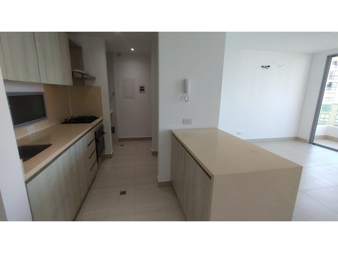 Apartamento de 2 alcobas en arriendo en Conjunto Central Park, Barranquilla, 90 m² · foto 2 de 20