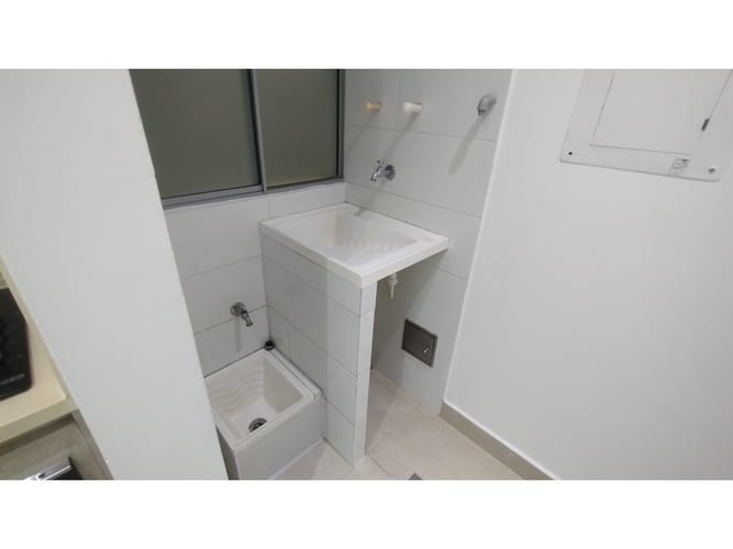 Apartamento de 2 alcobas en arriendo en Conjunto Central Park, Barranquilla, 90 m² · foto 6 de 20