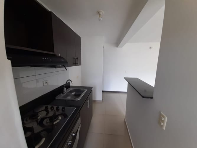 Apartamento de 2 alcobas en arriendo en Niquia, Bello, 55 m² · foto 2 de 23