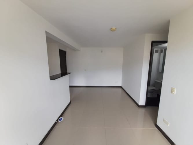 Apartamento de 2 alcobas en arriendo en Niquia, Bello, 55 m² · foto 9 de 23
