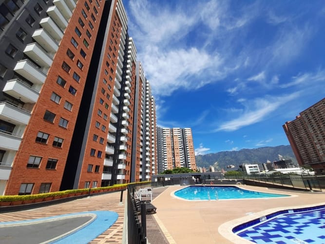 Apartamento de 2 alcobas en arriendo en Niquia, Bello, 55 m² · foto 19 de 23